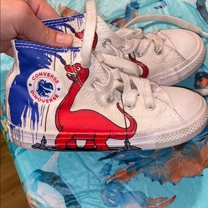 High top Converse toddler size 9